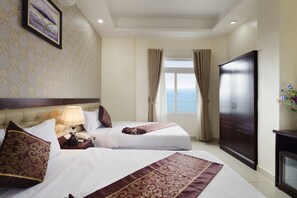 Family Room, Sea View | Bar mini, peti besi dalam bilik, meja, Wi-fi percuma 