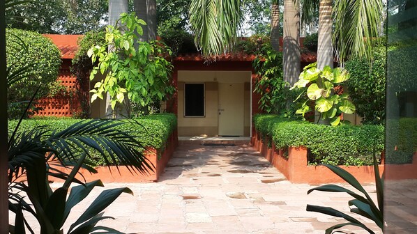 Hall