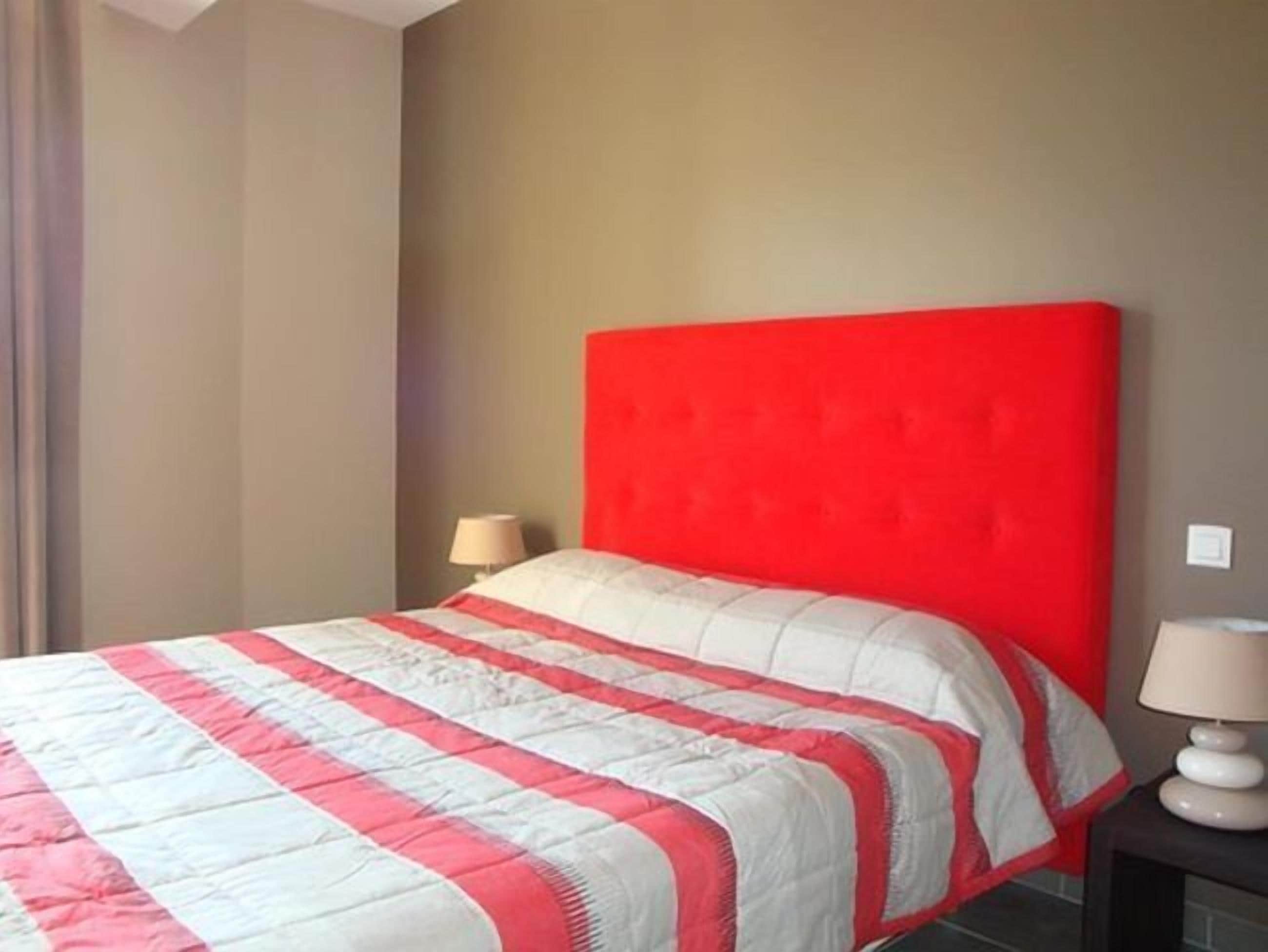 Literie de qualité supérieure, décoration personnalisée
