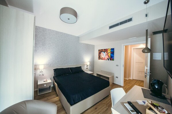 Minibar, desk, free cots/infant beds, free WiFi