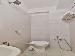 Free toiletries, towels