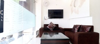 오요 16379 호텔 리브인 허브