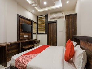 Double or Twin Room | Free WiFi