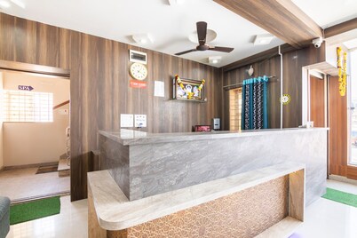 OYO 15270 Atithi Residency