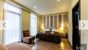 2 habitaciones, escritorio y espacio para trabajar con laptop