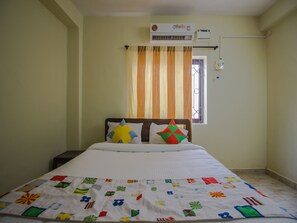 Double or Twin Room | Free WiFi - OYO 13751 Home 2BHK Near Calangute (Saligao)