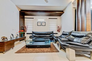 Lobby - OYO 14502 Hotel Hill View Guest House Hitech City (Hyderabad)