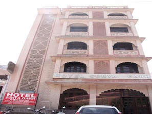 Fachada da propriedade