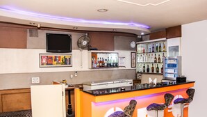 Bar (on property) - Collection O 14600 Hotel Chawla (Jaipur)