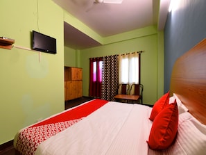 Double or Twin Room | Free WiFi
