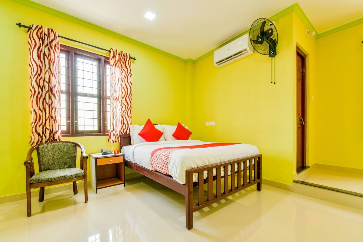 Double or Twin Room | Free WiFi