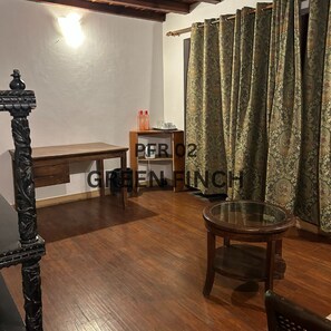 Premium Family Room - Frozen Woods Resorts (Kosiyakutoli)