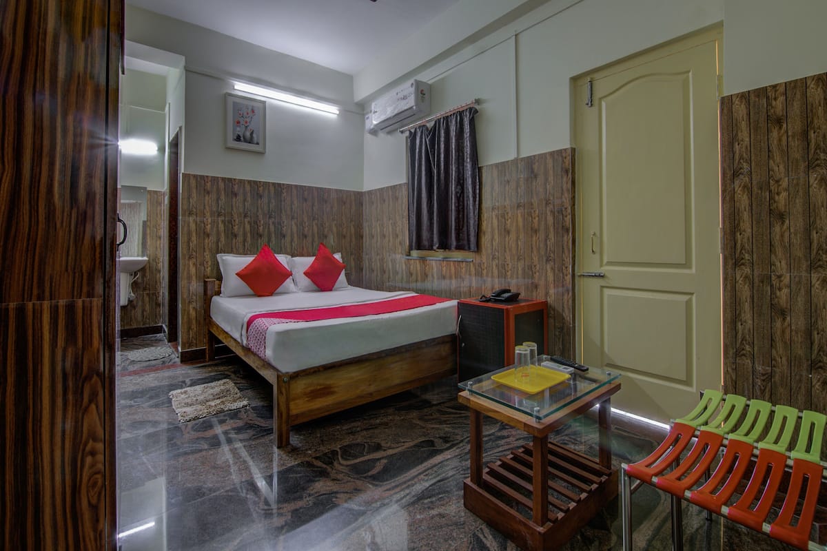 Double or Twin Room | Free WiFi
