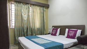 Room - Hotel Jagannath Temple (Puri)