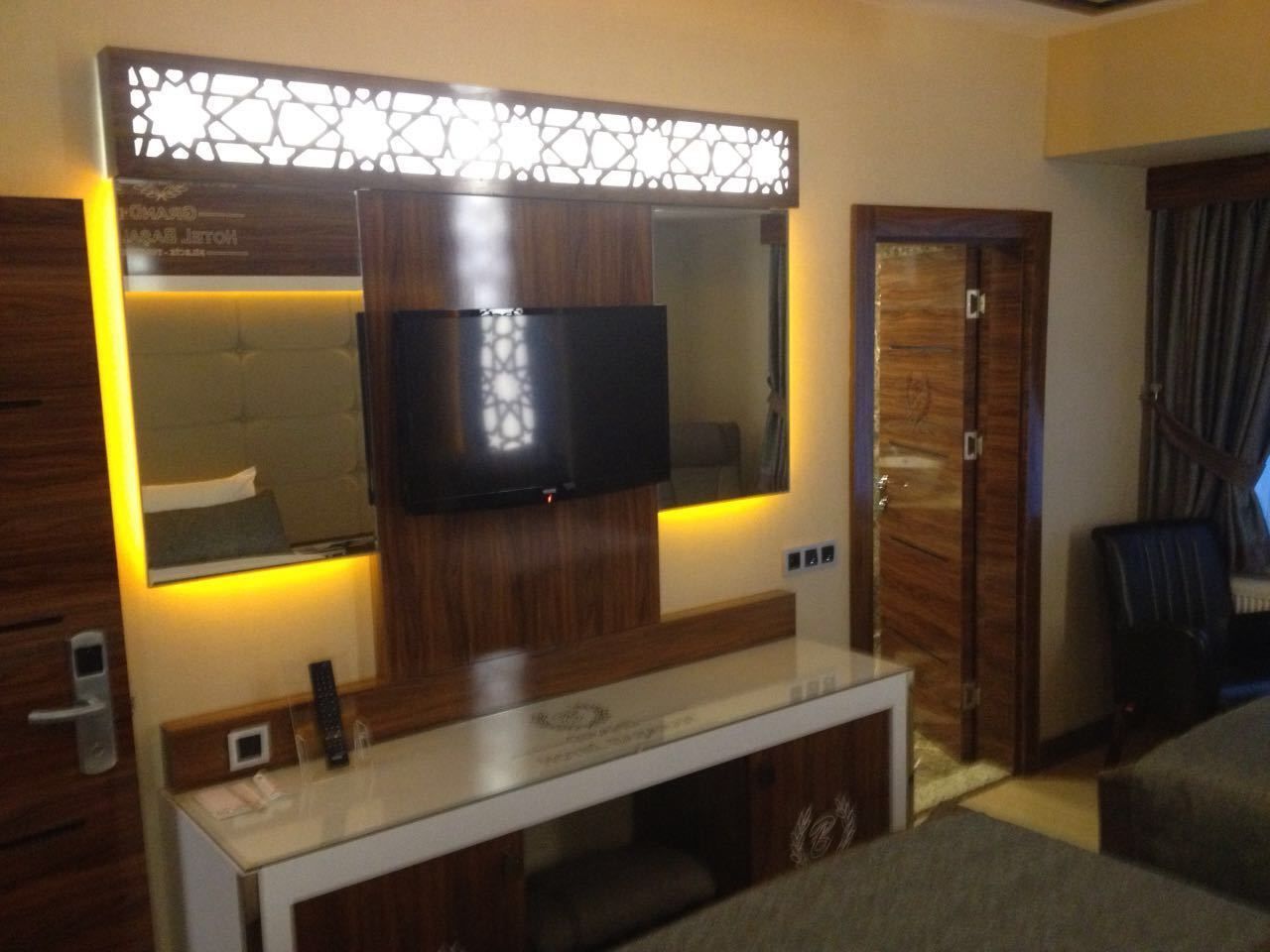 minibar, in-room safe, desk, soundproofing