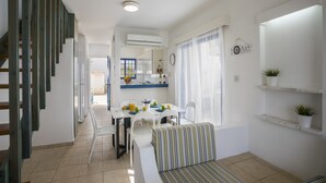 Unclassified image, 3 of 34, button - Protaras Villa Stef (Paralimni)