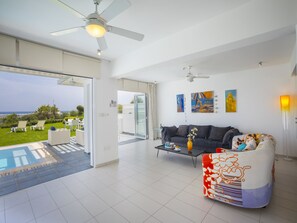 Living area - Protaras Seafront Villa Sirina Pearl (Paralimni)