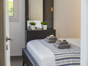 Apartment, 2 Bedrooms, Balcony, Garden View