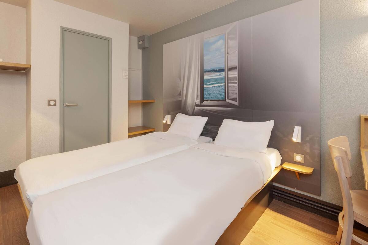 Twin kamer, niet-roken | Een bureau, geluiddichte muren, gratis wifi, beddengoed