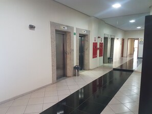 Lobby - Charming Furnished Studio Flat (Goiania)