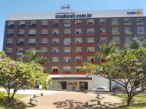 Property entrance - Charming Furnished Studio Flat (Goiania)