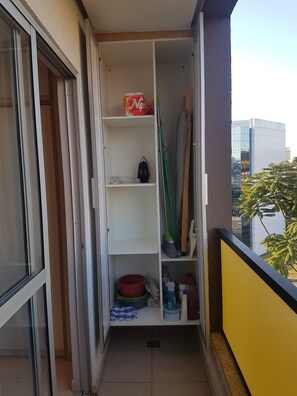 Balcony - Charming Furnished Studio Flat (Goiania)