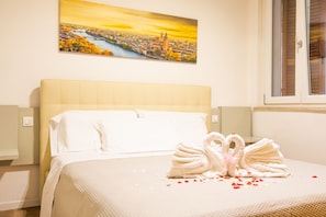 Apartment, 1 Bedroom, Balcony | Free WiFi, bed sheets - Holidays Residence (Lazise)