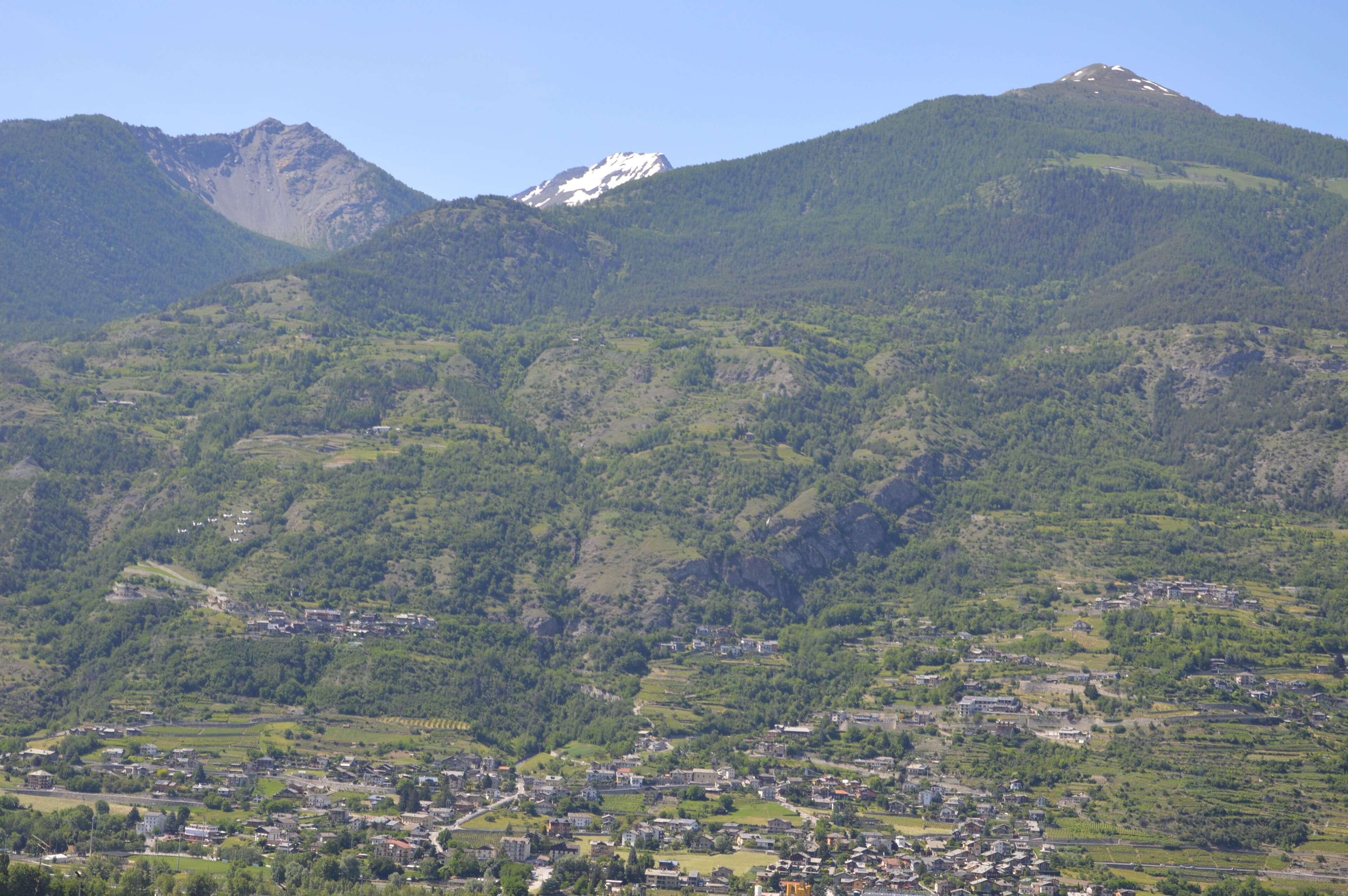 Camera Superior, vasca idromassaggio (SPA bathtub) | Vista dalla struttura