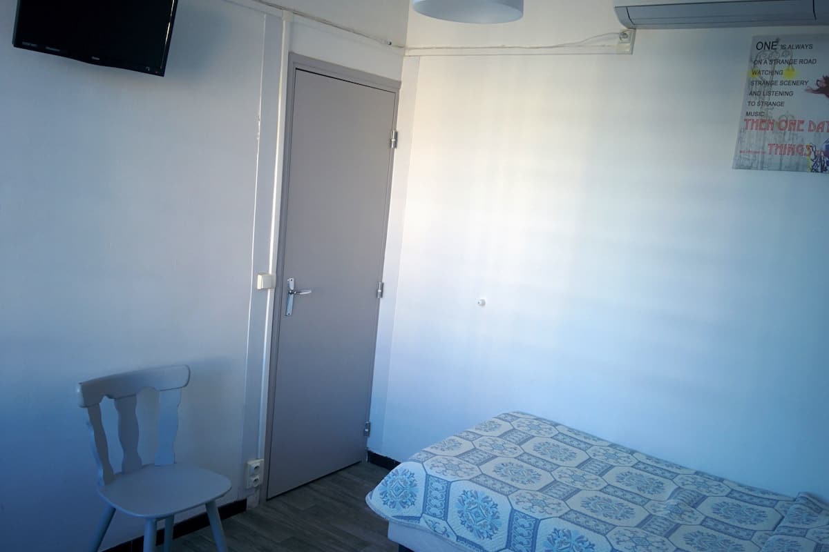 Twin Room | Individually decorated, individually furnished, desk, free WiFi