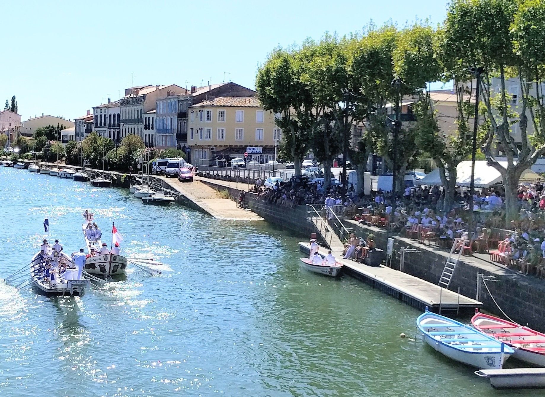 Façade de l’hébergement - soirée/nuit