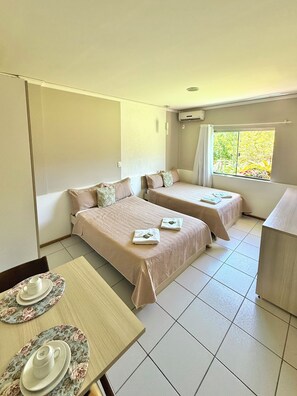 Standard Room | Premium bedding, individually furnished, desk, laptop workspace - Hotel Pousada Laguna Rosa (Imbituba)