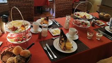 Breakfast meal