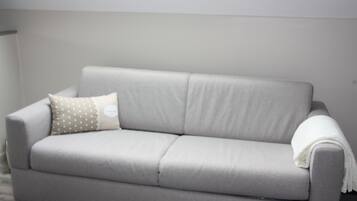 Chambre Familiale, 1 chambre, non-fumeurs, salle de bains privée | 2 chambres, literie de qualité supérieure, ameublement personnalisé