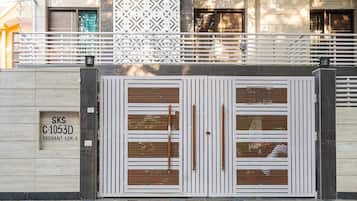 Fachada da propriedade