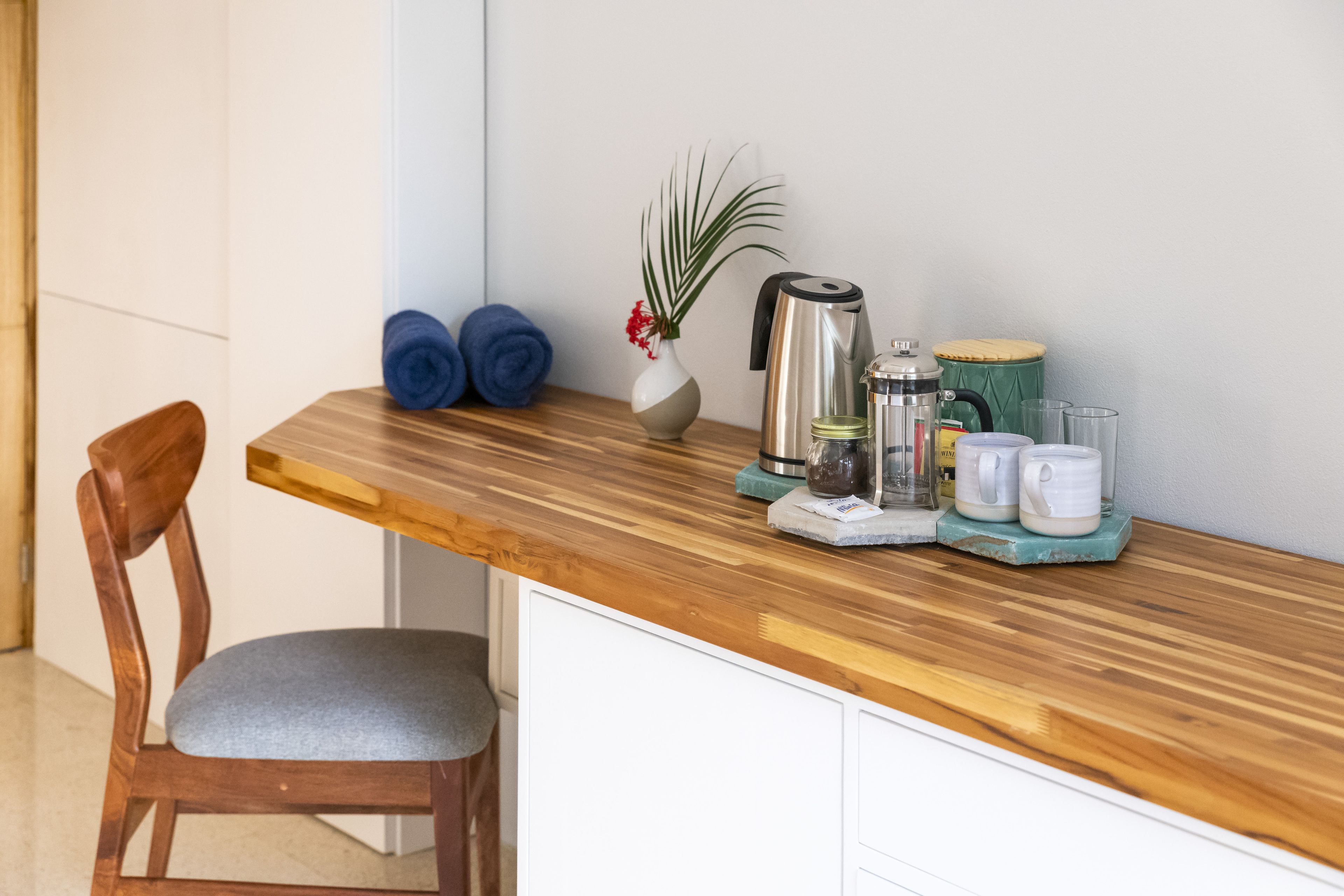 1 bedroom, egyptian cotton sheets, premium bedding, minibar