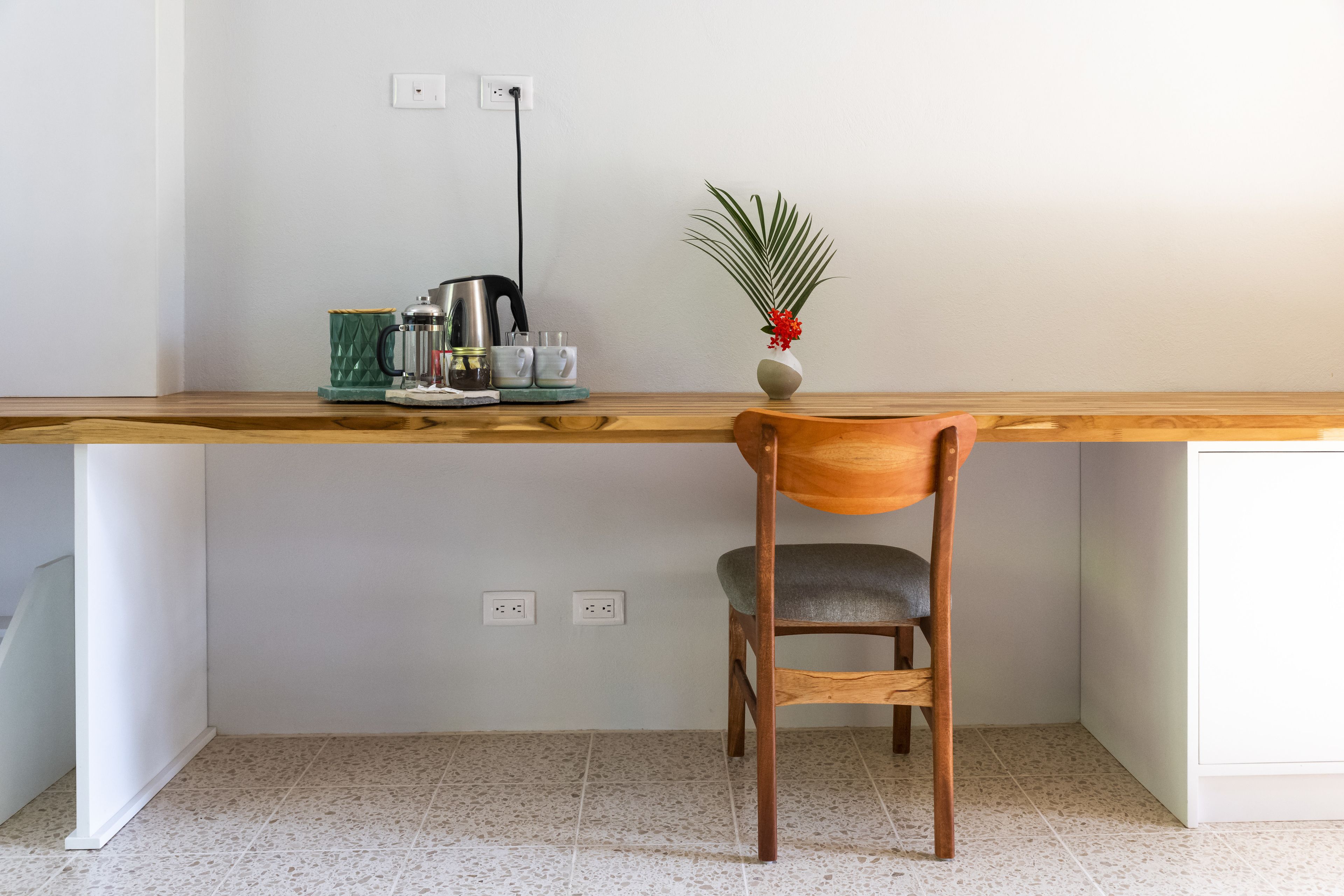 1 bedroom, egyptian cotton sheets, premium bedding, minibar