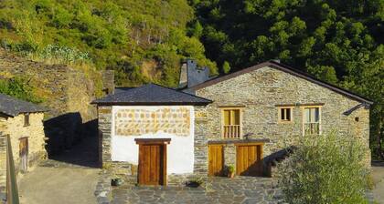 Casa Grande da Ferreria de Rugando