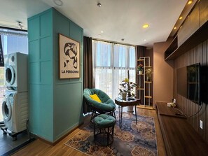 Departamento, 1 habitación (1 Bathroom) | Escritorio, espacio para trabajar con laptop y insonorización 