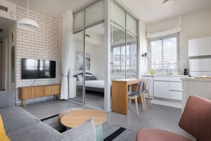 39-Zoll-Flachbildfernseher mit Digitalempfang, LED-Fernseher