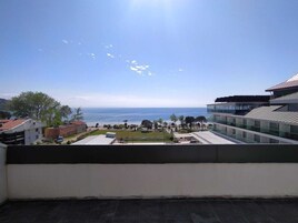 Standard Quadruple Room | Balcony