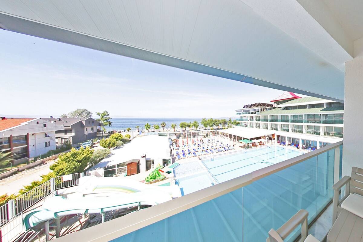 Standard Triple Room, Sea View