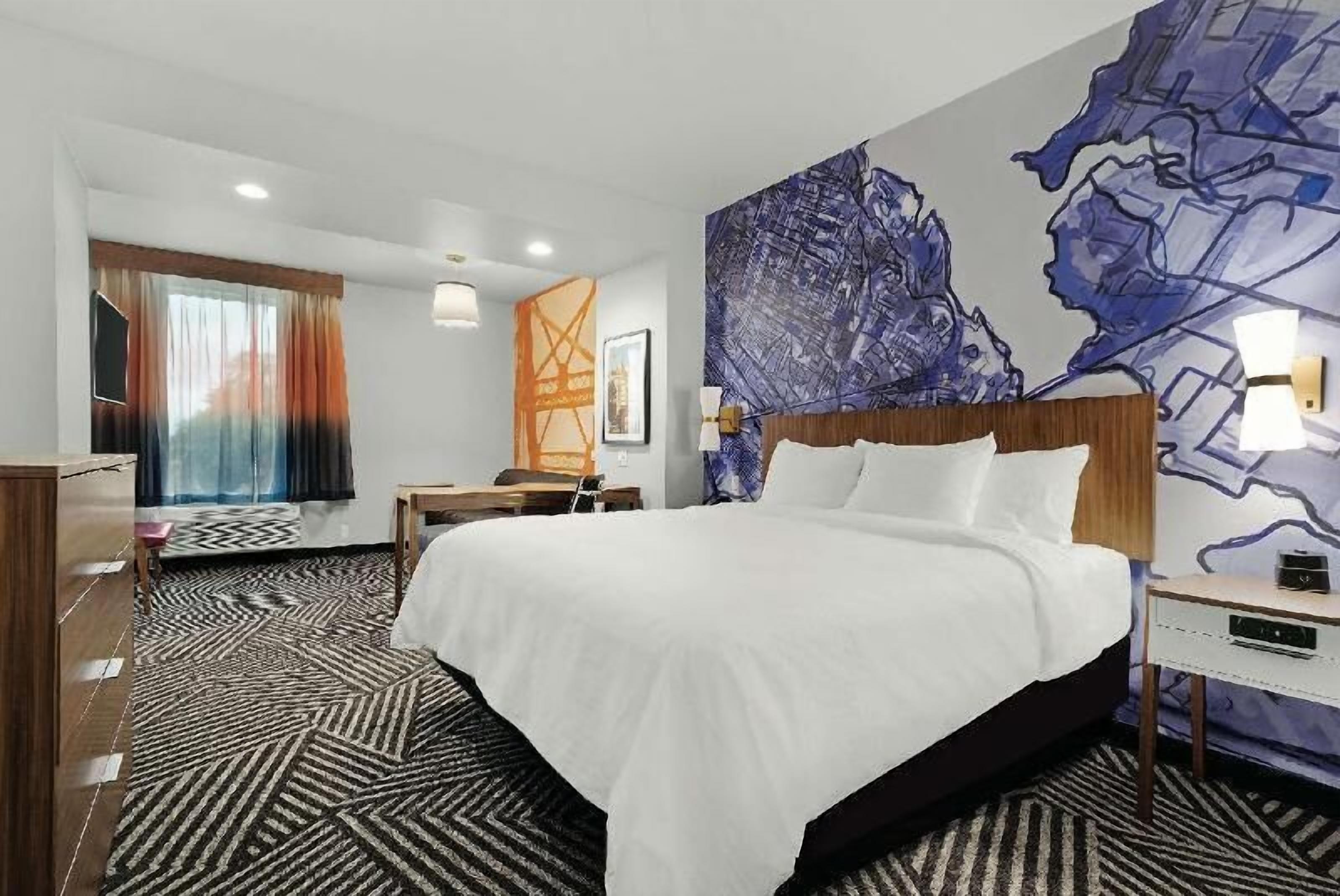 Down duvets, pillow-top beds, desk, free WiFi