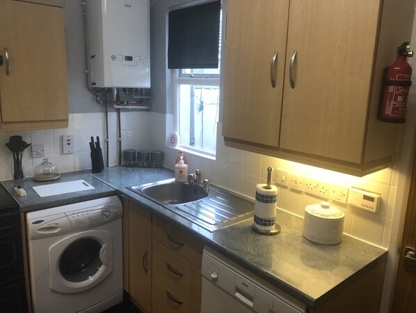 Microwave, oven, stovetop, electric kettle