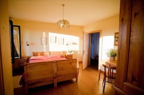 Free WiFi, bed sheets - Casa Rossa ai Colli (Ragogna)