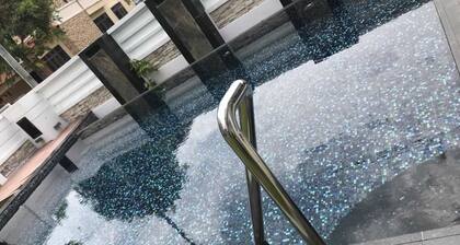 Penang Luxury Seaside Holiday Villa