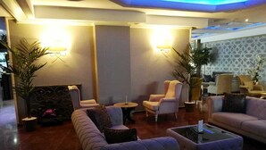 Ảnh chưa phân loại, 3 trong số 34 ảnh, nút