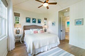 2 chambres, bureau, fer et planche à repasser, lit parapluie