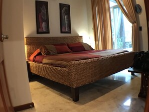 2 bedrooms, iron/ironing board, travel crib, free WiFi
