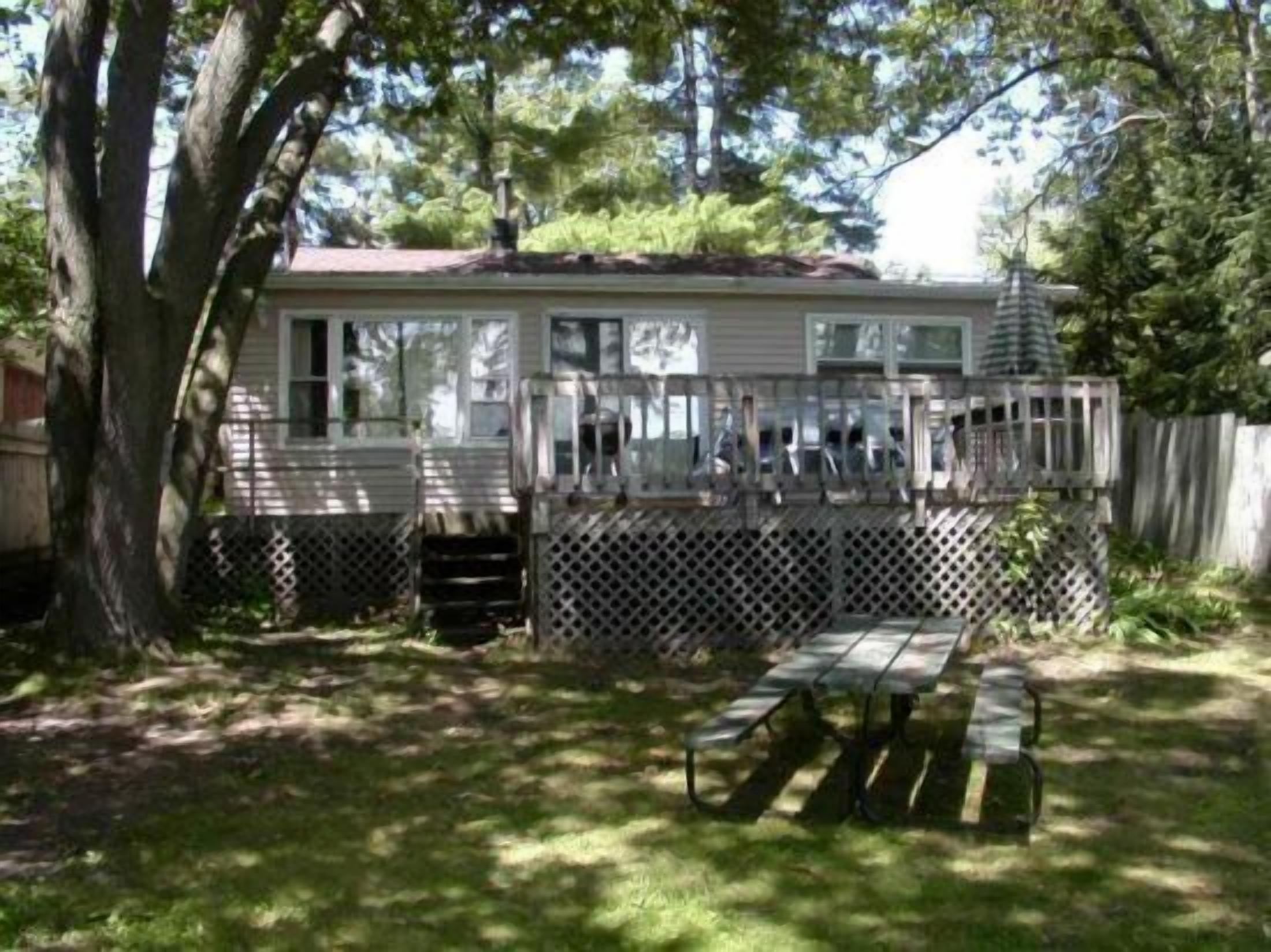 Hiawatha Haus on Lake Delton Midweek Special Buy 2 get 1 Free