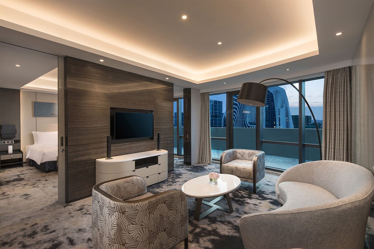 Suite, 1 Bedroom (Living Dining Area) | Premium bedding, down comforters, in-room safe, desk